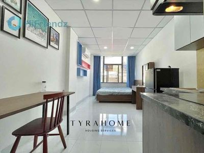 Căn hộ 1pn 30m2 kính lớn full nội thất thang máy ga metro tân cảng — ảnh 1