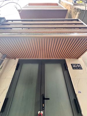 Cần bán gấp nhà 2 lầu giá rẻ - chính chủ — ảnh 1