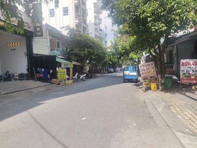 Cho thuê nhà 3 phòng,mt đường số Tân Quy, giá 17,5 triệu — ảnh 1