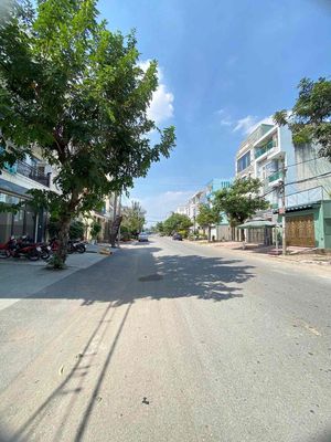 Cho thuê nhà Đường Số 5, khu Ao Sen Tên Lửa, 5x20m, 3.5 tấm, 21 triệu — ảnh 1
