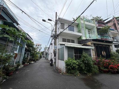 Nhà góc 2 MT 街角房屋,有两个临街面 — ảnh 1