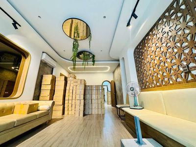 Nhà đẹp hẻm xe tăng xịn hơn mặt tiền -thành thái -quận 10 - chỉ 26 tỷ — ảnh 1