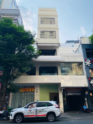 52a đông du p. bến nghé q1 , dt : 5x20 4 tầng , giá 100tr quá rẻ — ảnh 1
