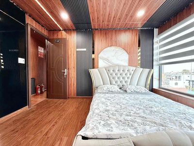 Phòng riêng tư mới tinh– vân tay - thang máy – wifi mạnh – 3tr3 — ảnh 1