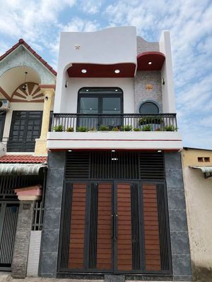 Bán nhà trệt lầu mới 100% giá Rẻ gần ngã tư Bình Chuẩn - Thuận An — ảnh 1