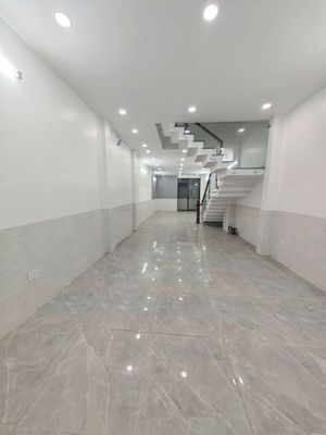 Nhà mtkd 4 tầng đẹp - 4.5m x 20m — ảnh 1
