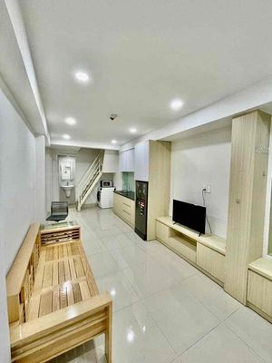 Cho thuê căn hộ 1pn full nội thất thang máy ngay cạnh cv lê văn tám
