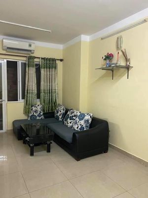Bán hạ 300 triệu căn hộ bàu cát ii 50m2 2pn giá 2,4 tỷ
