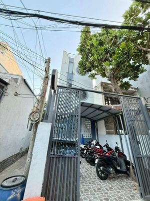 Giá tốt Nhà Phố 4m x 15m. 3 Tầng 1/ Nguyễn Thị Kiểu. Ngay ST Metro — ảnh 1