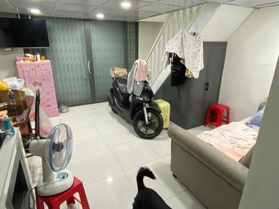Chính chủ bán nhà liền kề 2 căn trung tâm hóc môn - hẻm xe tải thông