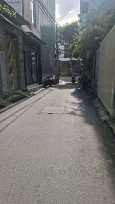 Kiệt ô tô Nguyễn Hoàng - Mặt tiền 5m5 - 79m²