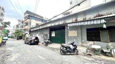 Cho thuê kho 400m2 hẻm xe tải phạm văn bạch — ảnh 1