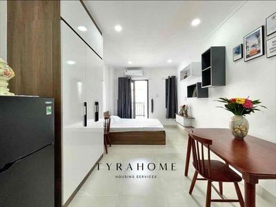 Căn hộ 1pn 35m2 ban công - thang máy full nt cách đh hutech 300m — ảnh 1