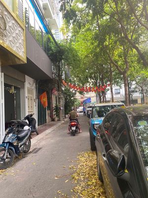 Cho thuê nhà nguyên căn Mạc Thái Tổ. DT 60m2, 5 tầng, 26 tr — ảnh 1