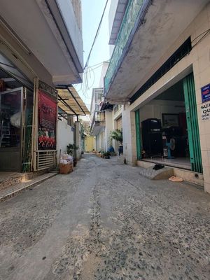 Bán nhà 32m thạch lam nhà 2 tầng giá rẻ — ảnh 1