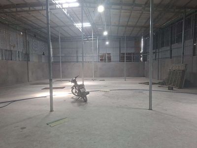 Cho thuê kho thạnh xuân 350m2 17tr tải 5 tấn — ảnh 1