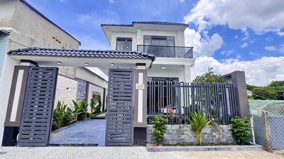Bán biệt thự 8m x 20m xã đông thạnh _giá 7 tỷ 500