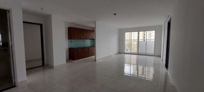 Căn hộ 135mét, 3PN, 3WC nhà rất đẹp, 4ban công mát, quận 2, giá rất rẻ — ảnh 1