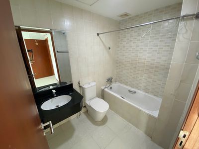 Bán căn hộ 2PN, 2WC tại Tản Đà Court, 86 Tản Đà, 7,5 tỷ, 78m2 — ảnh 1