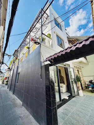 Cho thuê nhà HXH Mới đs 2 P16 Gò Vấp 4,5m 15m 4pn 4wc