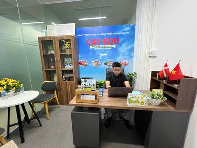 Văn phòng riêng 1 đến 2 người, có sẵn bàn ghế chỉ từ 2,3 triệu/tháng — ảnh 1