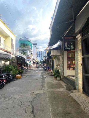 Gấp bán - mtkd ngay chợ lạc quang - 2 tầng, 103m2, ngang 5m hiếm — ảnh 1