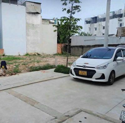 Đất 4 x 16,50m - Giá : 3 tỷ 750. Hẻm 6m đường 1/ ngắn Tân Thới Hiệp 15 — ảnh 1