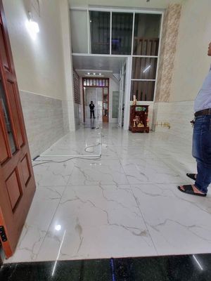 Nhà hẻm Lê Văn Quới (4x19m), 3 Lầu, 5pn-5wc — ảnh 1