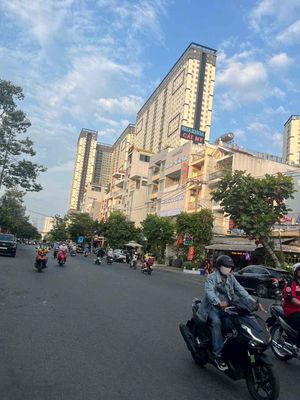 Nhà MT kinh doanh P4 Q8 — ảnh 1