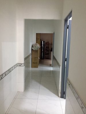 Nhà sát bên chợ, gần cvpm quang trung — ảnh 1