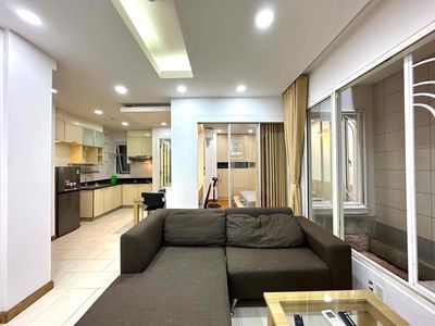 1PN + 1PK 50m2 - Dọn phòng, giặt đồ free_Thang máy_Khu Phan Xích Long — ảnh 1