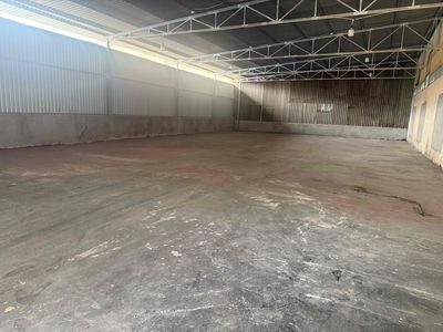 kho Hẻm Tỉnh Lộ 10 giáp Tên Lửa 300m2