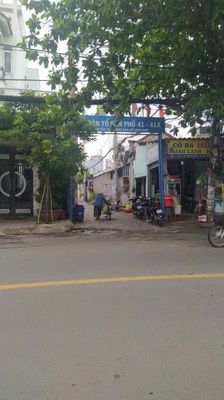 Bán nhà cấp 3 bê tông cốt thép chắc chắn - phù hợp gia đình — ảnh 1