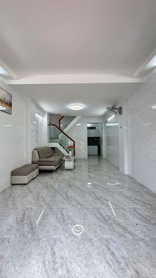 Mặt tiền đường kinh doanh