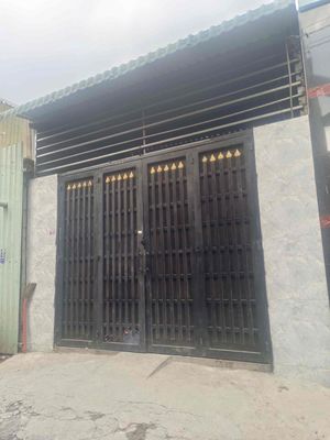 cho thuê nhà 2/ quách điêu sạch sẽ rộng rãi có sân 2 lớp cửa ở ngay