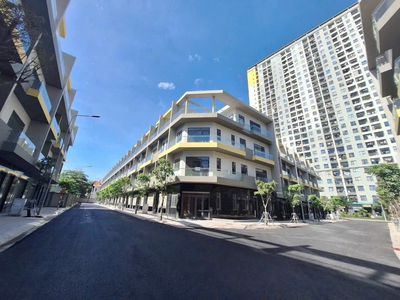 Nhà phố cạnh gas metro suối tiên-giá tốt cđt-dòng tiền lên tới 300tr