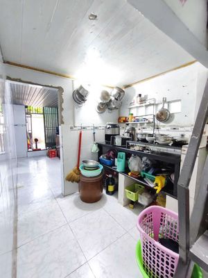 nhà rộng