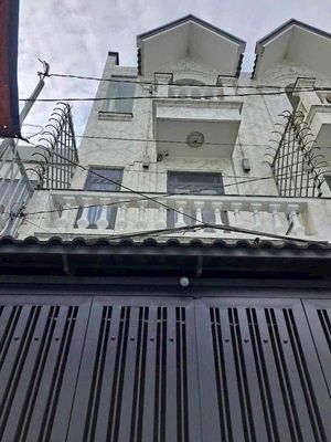 Cho Thuê Nhà Hẻm 4x11m 2Lầu ST(3PN.3WC) Đường Số 4 P11 11tr