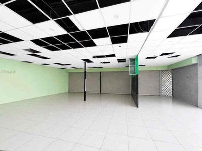 Cho thuê mặt bằng 2 mặt tiền Nguyễn Ái Quốc, 240m²