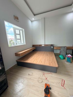 Chính chủ cho thuê studio ban công thang máy full nội thất ngay BKU