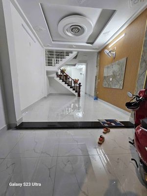 Nhà mới keng 1lầu 2phòng Tân Chánh Hiệp Q12