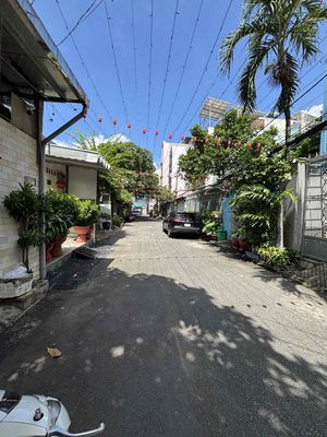 Giảm kịch sàn 8.x tỷ - 4 20 - 4 tầng - hxh thông - sát mt quang trung
