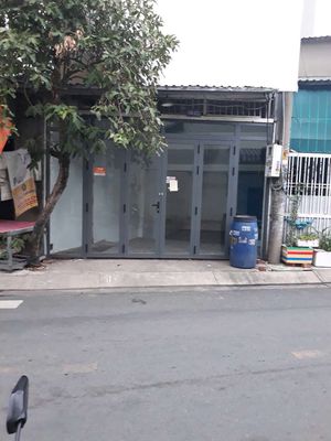 Nhà Mặt Tiền Mở Spa, Tiệm Thuốc Tây, Gần Giáo Xứ Tân Đông, Chợ Gấu