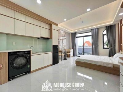 Studio ban công - nhà mới 100% - thang máy - bảo vệ 24/7