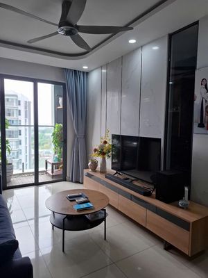 Cần cho thuê Emerald, 71m2 2PN + 2WC, Full nội thất đẹp, giá 15tr/th