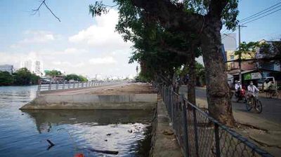cần cho thuê nhà mặt hẻm lớn q7 tiện kinh doanh gần trung tâm