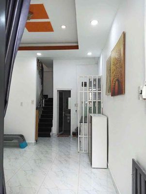 Quang Trung trệt 2lầu có nội thất 3Pn giá 10tr, trệt 2 lầu 2pn giá 7tr
