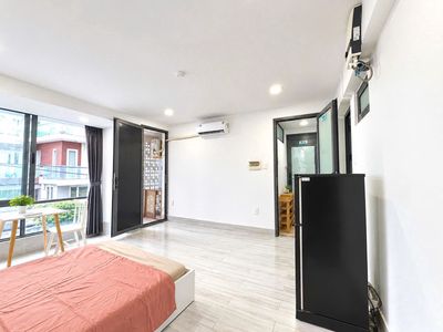 Tiền nào của đó/ người thật việc thật/ không gây mất thời gian