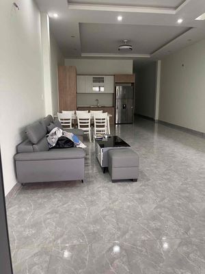 cho thuê nhà nguyên căn mặt tiền