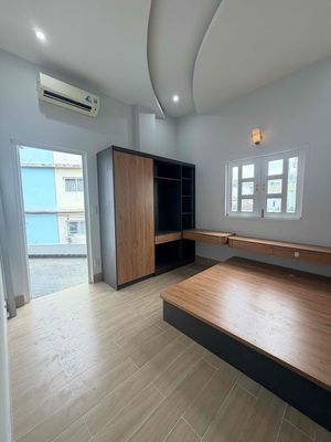 Chính chủ cho thuê căn hộ ban công gần quận 10 - tân bình
